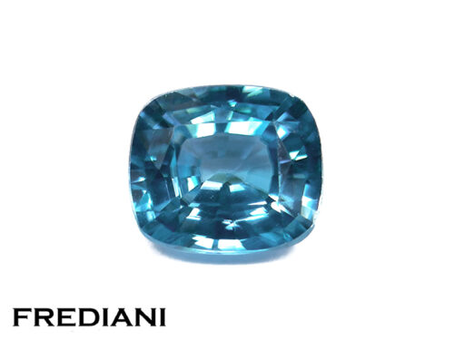 zircon bleu naturel du Cambodge