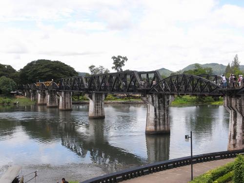 Les saphirs de Kanchanaburi