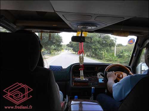 Les saphirs de Kanchanaburi