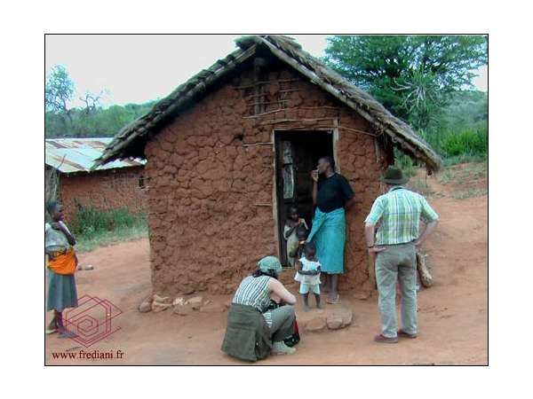 Les mines artisanales de grenats à Makanya