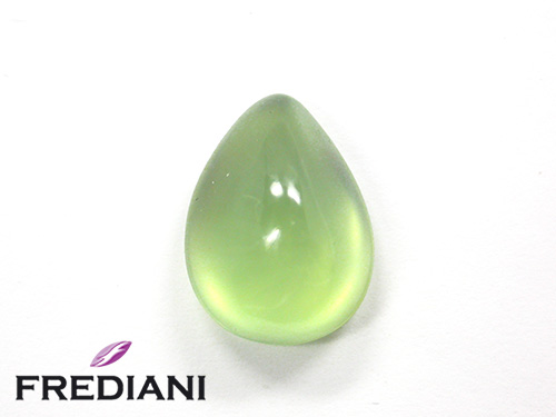 Prehnite poire cabochon naturelle