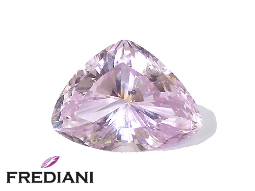 Kunzite triangulaire