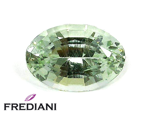 Béryl vert ovale naturel 187x127 de 11.13 carats