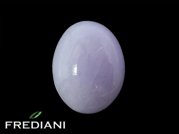 Jade lavande cabochon naturel