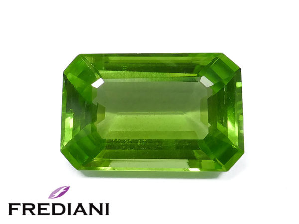 Péridot rectangulaire naturel