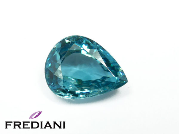Zircon bleu poire