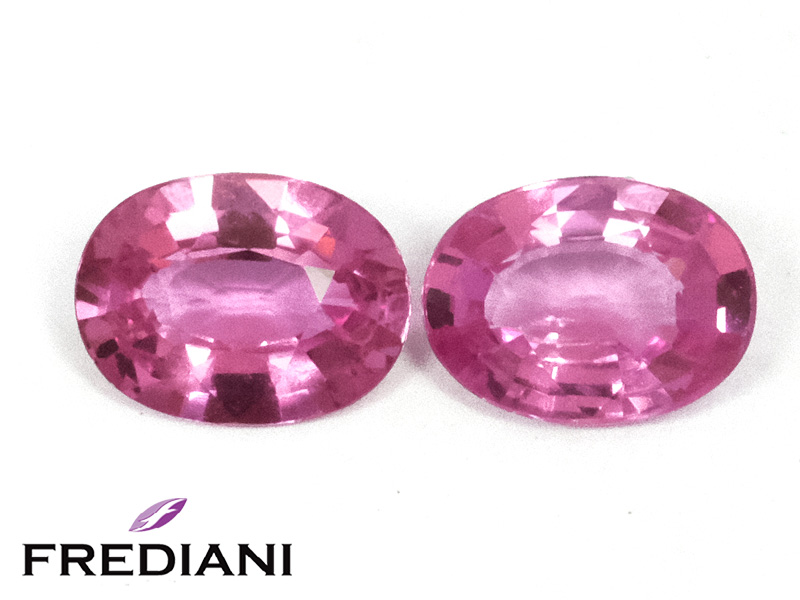 Paire de saphirs roses ovales