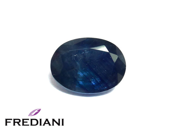 Saphir bleu ovale