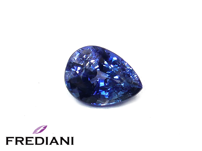 Saphir bleu poire