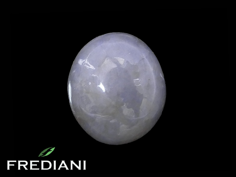 Jade lavande cabochon naturel