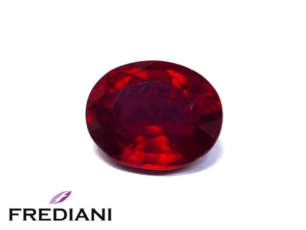 Rubis ovale traité