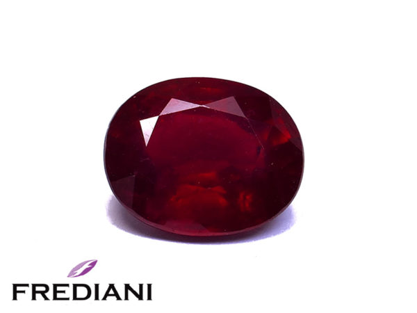 Rubis ovale traité