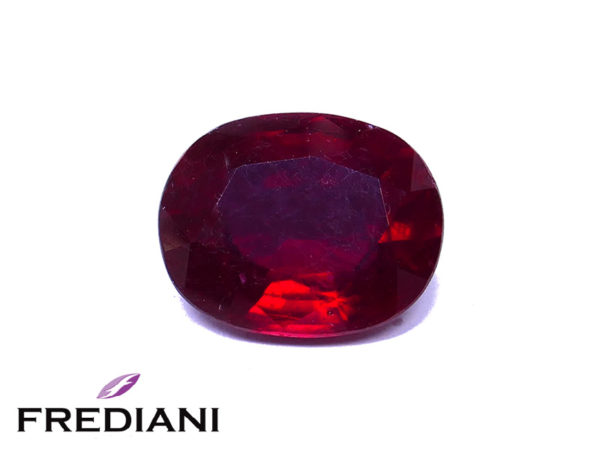 Rubis ovale traité