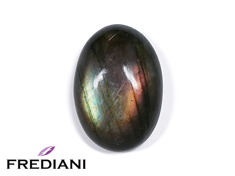 Labradorite ovale cabochon naturelle