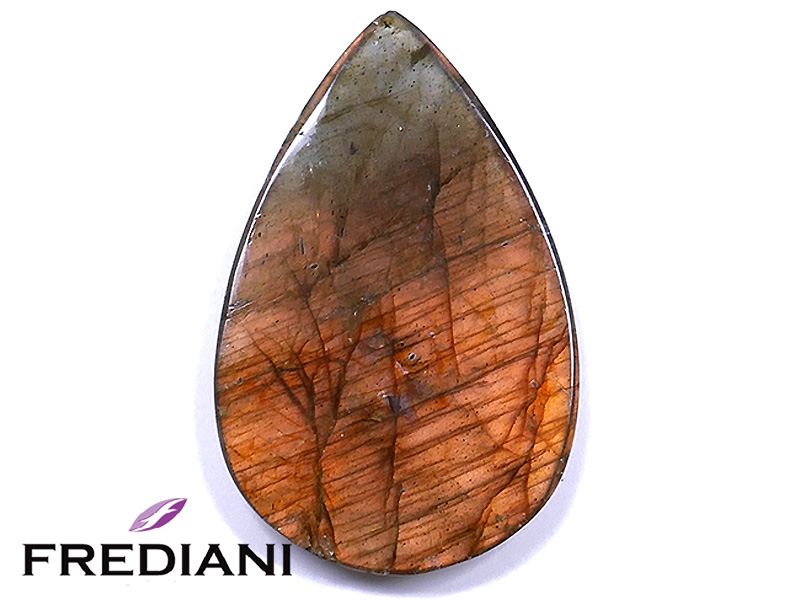 Labradorite poire cabochon naturelle