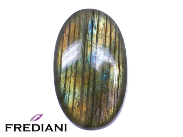 Labradorite ovale cabochon naturelle