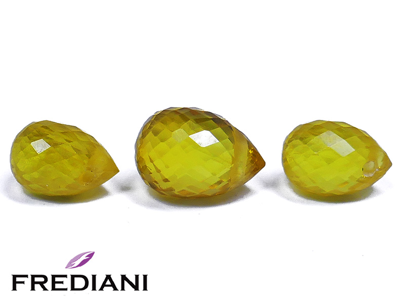 Lot de saphirs jaunes briolettes