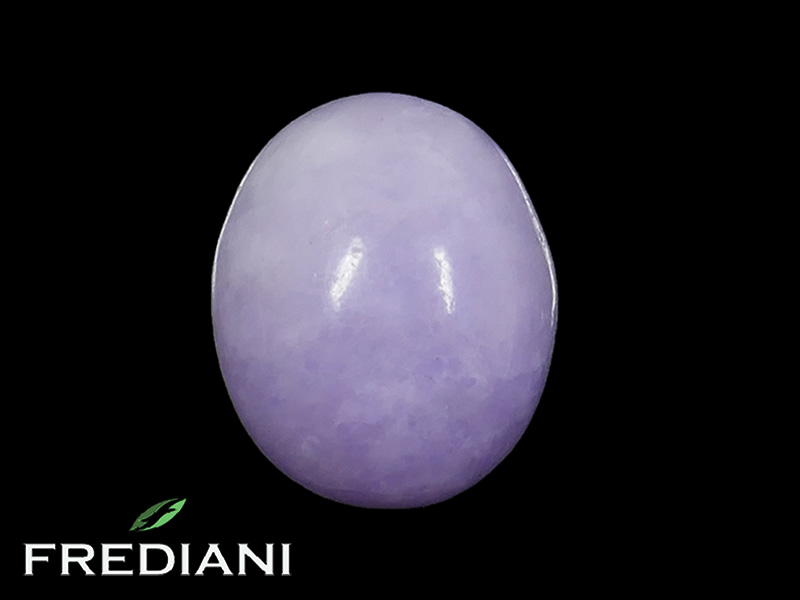 Jade lavande cabochon naturel