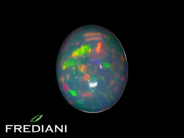 Opale ovale cabochon naturelle