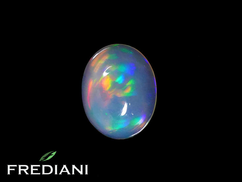 Opale ovale cabochon naturelle