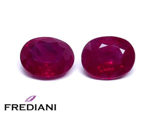 Paire de rubis ovales