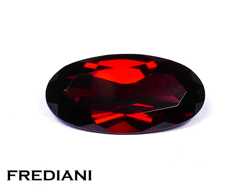 Grenat almandin ovale naturel