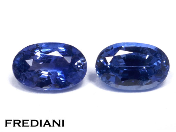 Paire de saphirs bleus ovales