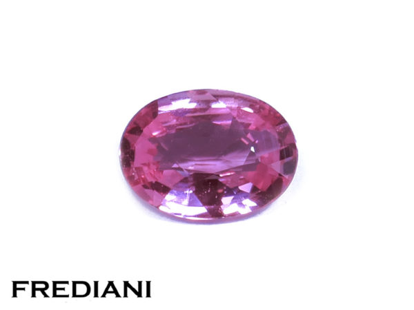 Saphir rose ovale
