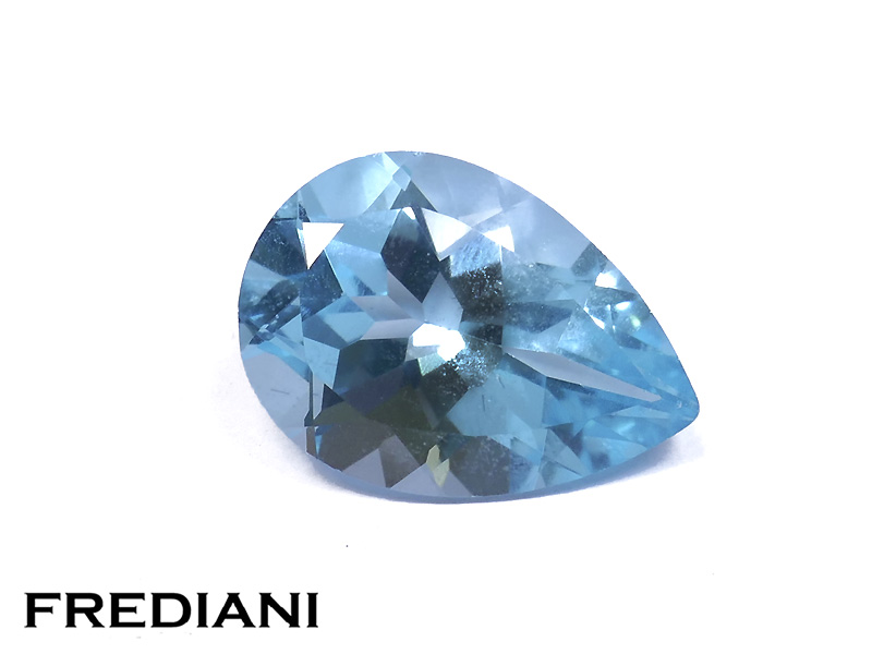 Topaze bleue poire