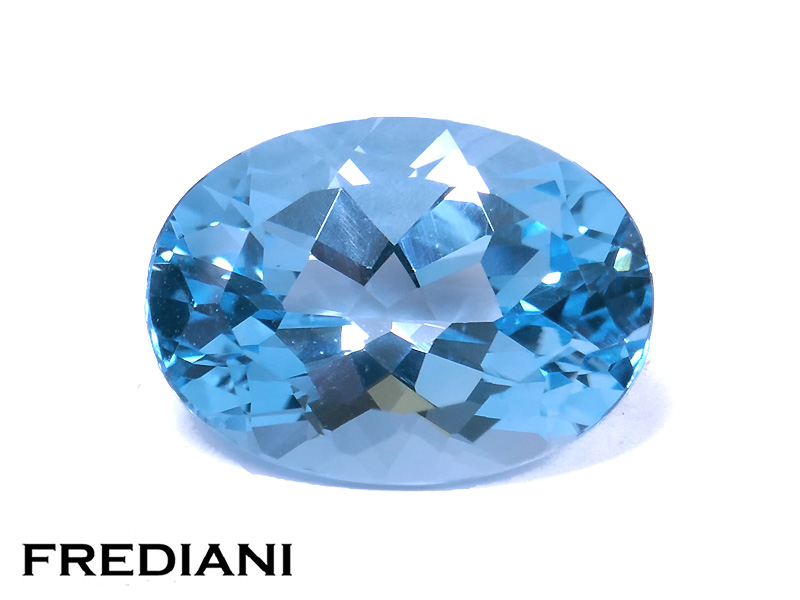 Topaze bleue ovale
