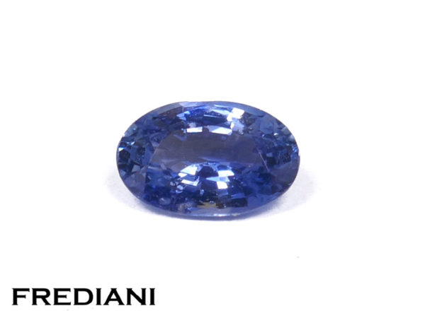 Saphir bleu ovale