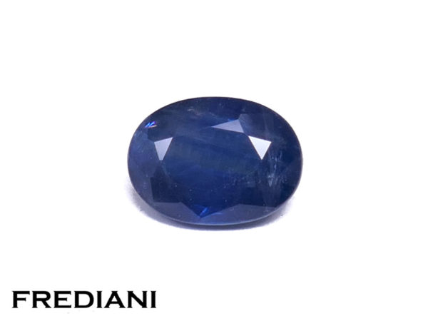 Saphir bleu ovale