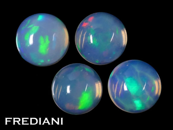 Lot d'opales rondes naturelles