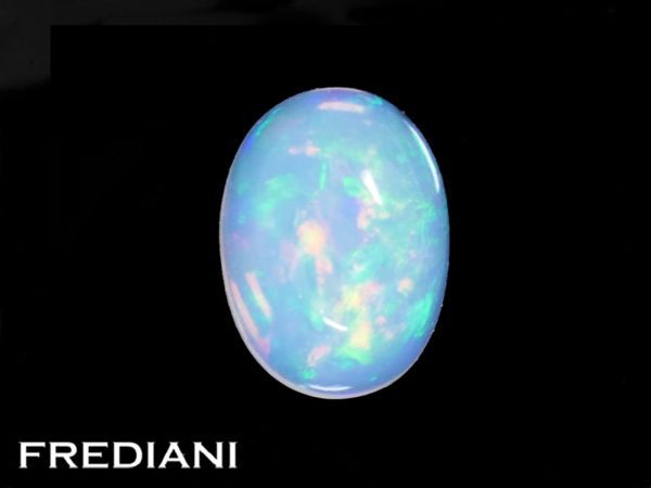 Opale ovale cabochon naturelle