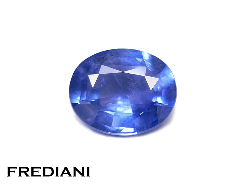 Saphir bleu ovale naturel certifié