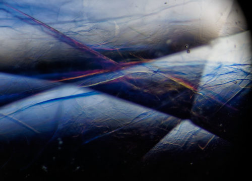 Saphirs traités au verre au cobalt
