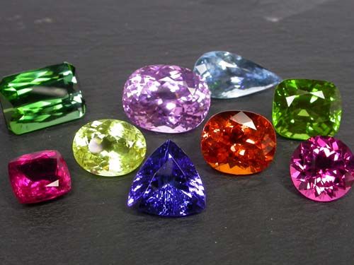 pierres précieuses