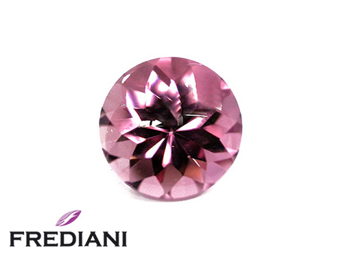 Tourmaline rose ronde suiffée naturelle 12 mm de 6.65 carats