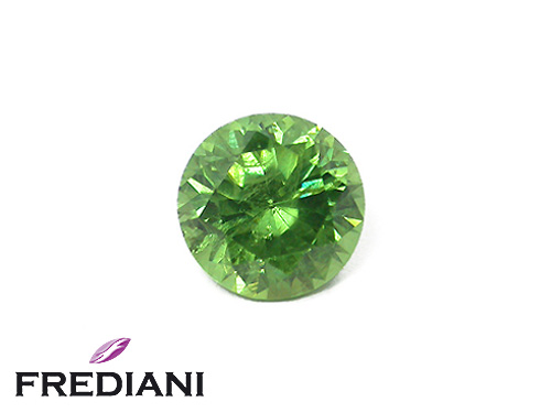 Grenat démantoïde rond naturel