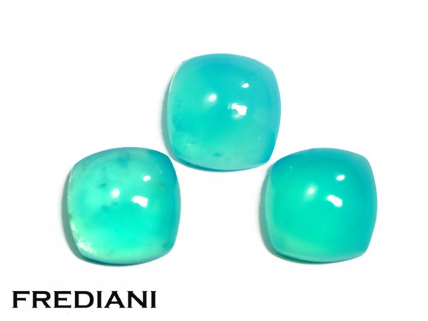 Lot d'opales bleues coussins cabochons naturelles