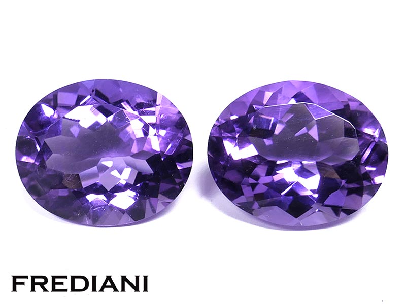 Paire d'améthystes ovales