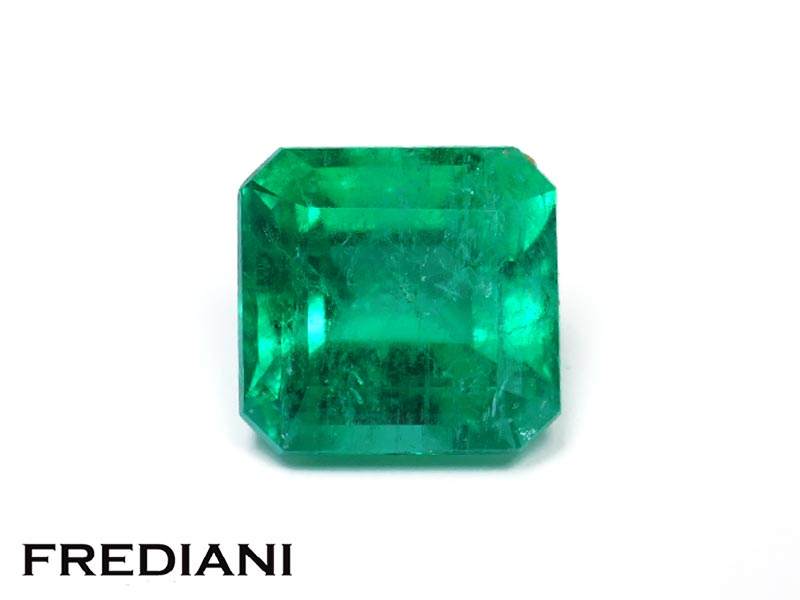 Emeraude de Colombie carrée certifiée