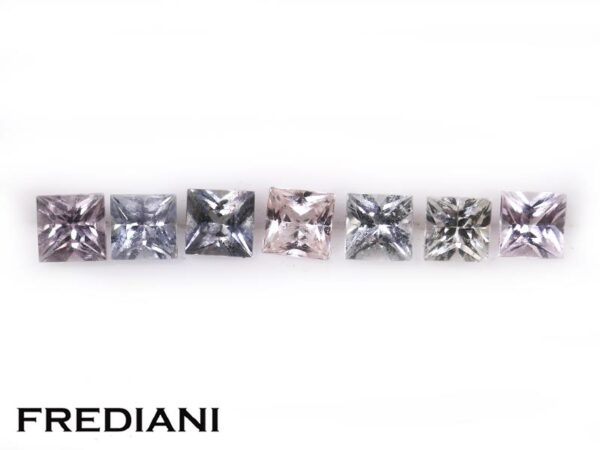 Lot de 7 saphirs carrés taille princesse naturels 38x38 de 2.70 carats