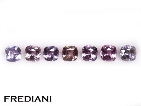 Lot de 7 saphirs coussins naturels 40x40 de 2.59 carats