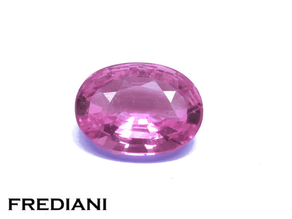 Saphir rose ovale