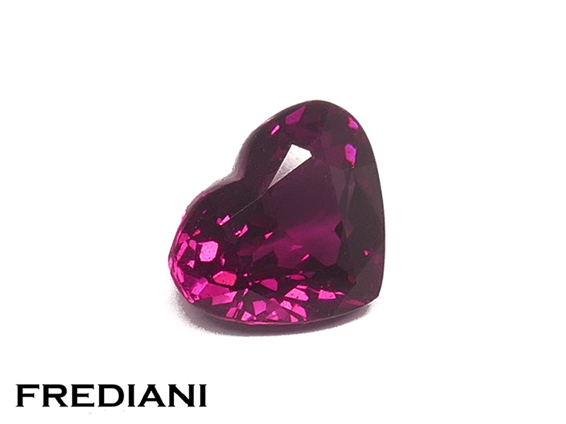 Grenat rhodolite coeur naturel