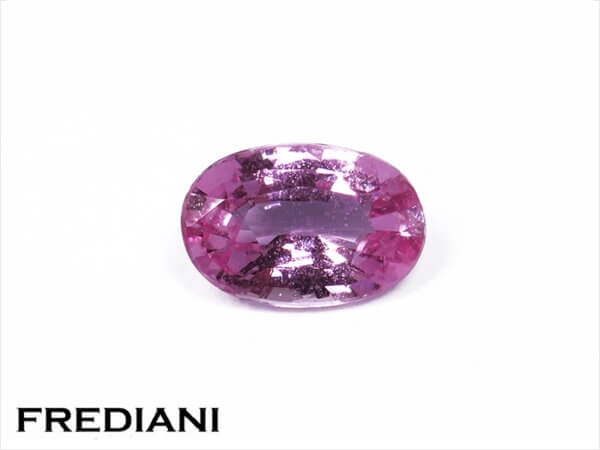 saphir-rose-ovale