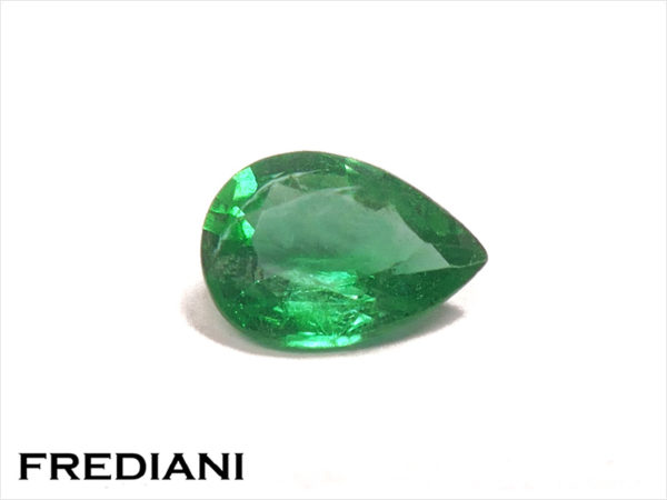 Emeraude poire