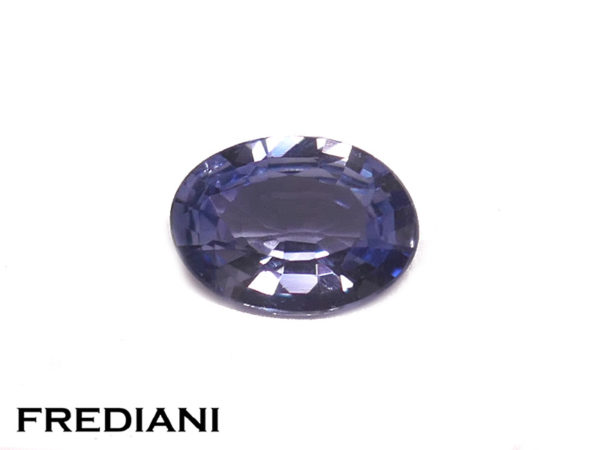 Saphir bleu ovale