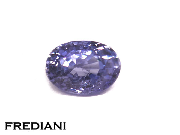 Saphir bleu ovale